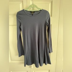 Long sleeve dress with light flare